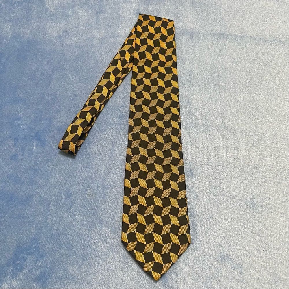 BARNEYS NEW YORK Silk Tie